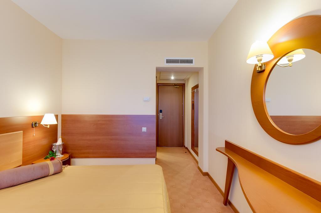 Hotel Palas Мамая Стая снимка