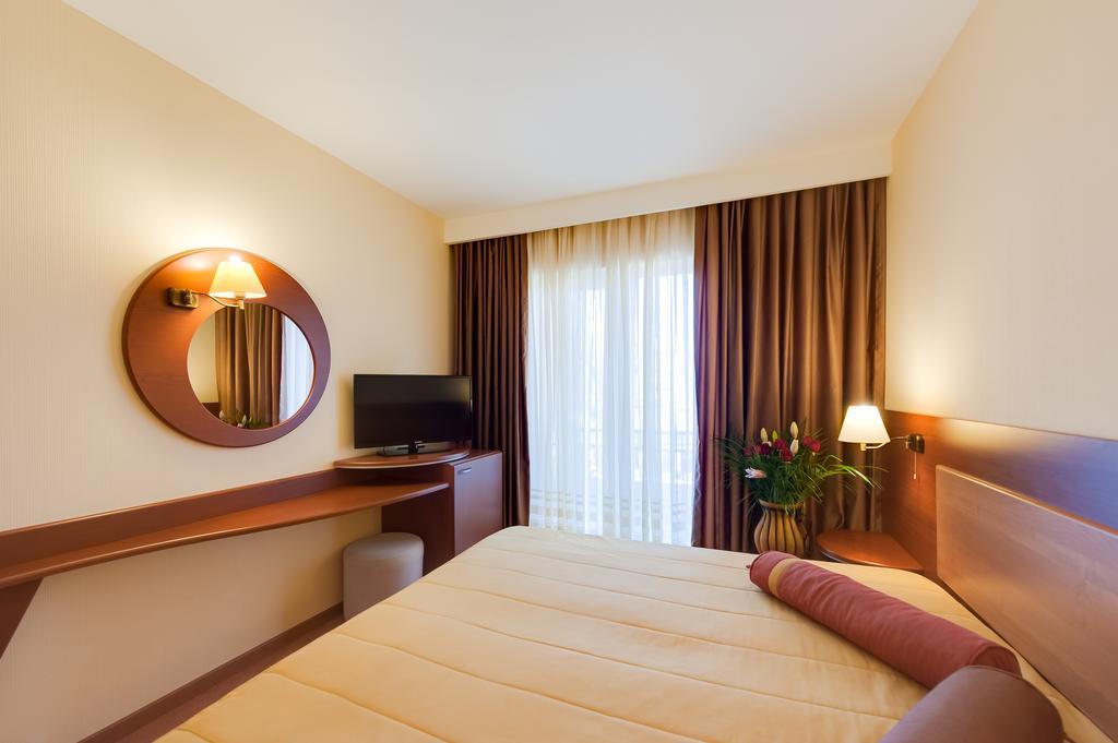 Hotel Palas Мамая Стая снимка