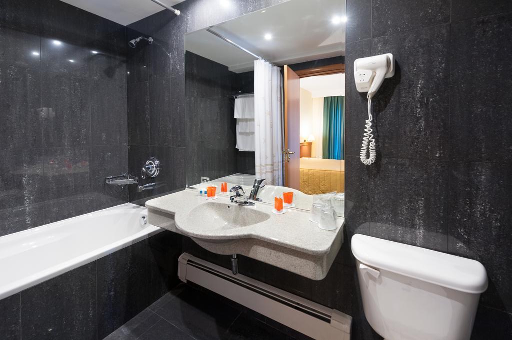 Hotel Palas Мамая Екстериор снимка