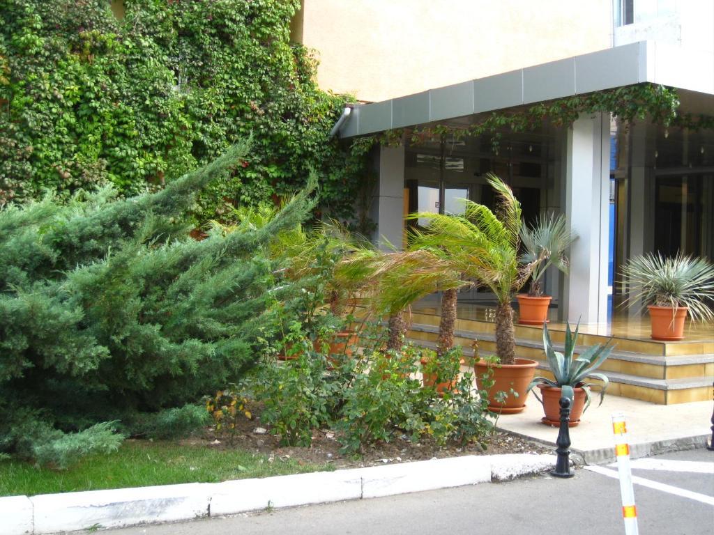 Hotel Palas Мамая Екстериор снимка