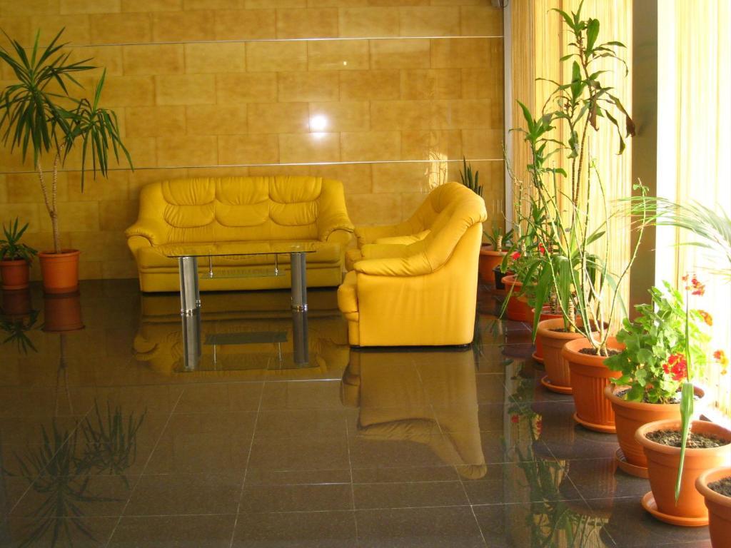 Hotel Palas Мамая Екстериор снимка